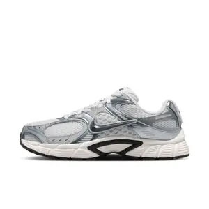 Baskets Nike V5 RNR image-3