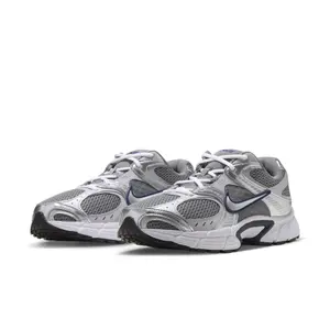 Baskets Nike V5 RNR image-2