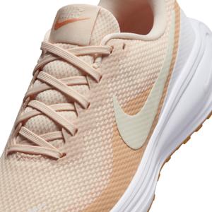 Women's running shoes Nike Revolution 8 image-2