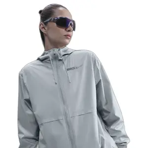 Chaqueta impermeable mujer FC Barcelona Essential Repel 2025/26 image-2