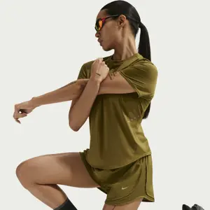 Short femme Nike Tempo image-1