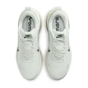 Buty do biegania Nike Vomero 18 image-3