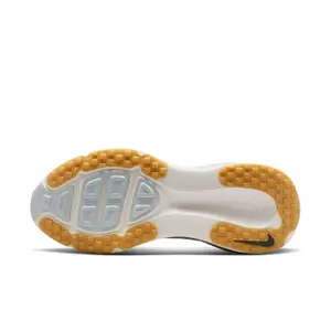 Buty do biegania Nike Vomero 18 image-6