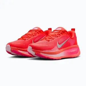 Chaussures de running femme Nike Vomero 18 image-1