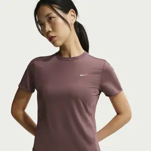 Camisola feminina Nike Swift image-0
