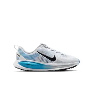 On Running ウィンドブレーカー ライトブルー ホワイト Children's running shoes Nike Vomero 18 | Foot-Store