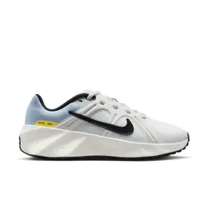 Sneakers Nike City Response image-0