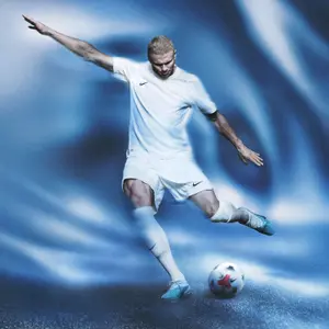 Football Boots Nike Phantom 6 Low Elite « Erling Haaland » FG image-1