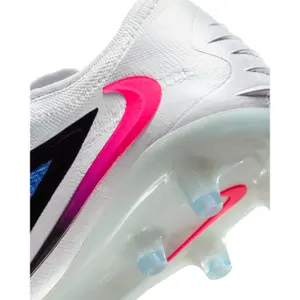 Football boots Nike Phantom 6 Low Elite AG | Foot-Store