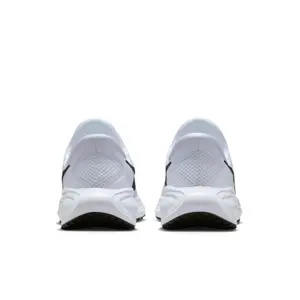Damskie buty do biegania Nike Revolution 8 EasyOn image-4