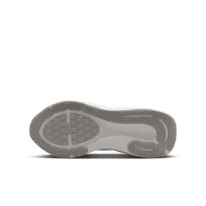 Calçado de corrida flexível para criança Nike Stellar Ride image-5