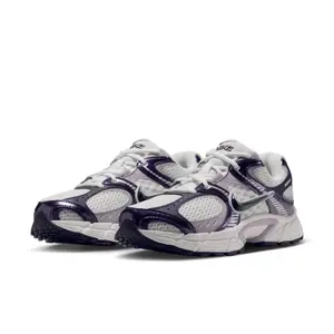 Zapatillas mujer Nike V5 RNR image-2