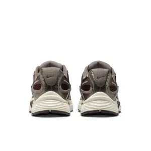 Buty sportowe damskie Nike V5 RNR image-4