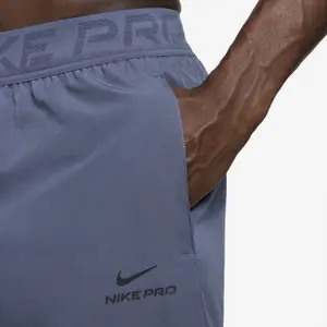 Curta Nike Pro image-5
