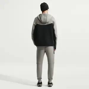 Chaqueta oversize Nike Windrunner image-1