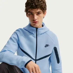 Kapuzenjacke Nike Tech image-2
