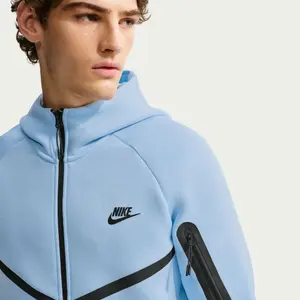 Kapuzenjacke Nike Tech image-4