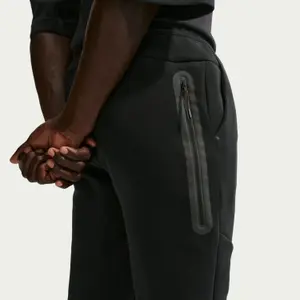 Pantalon de jogging Nike Tech image-1