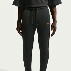 Pantalon de jogging Nike Tech image-2
