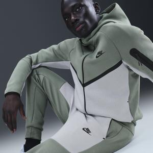 Jogging Trousers Nike Tech image-6