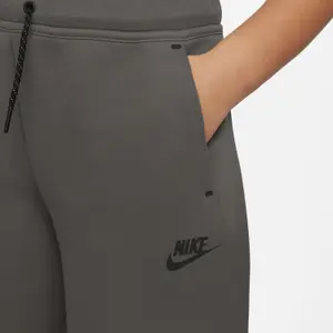 Szorty dla dzieci Nike Tech image-3