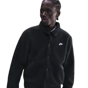 Waterproof jacket Nike Club image-2