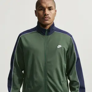 Conjunto em malha de poliéster Nike image-1