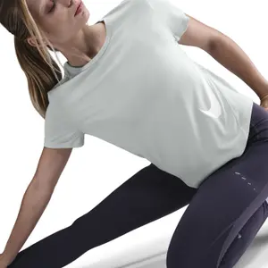 Camiseta mujer Nike Dri-FIT Tempo Swoosh image-3