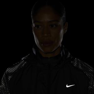 Chubasquero Nike Tempo Flash image-5