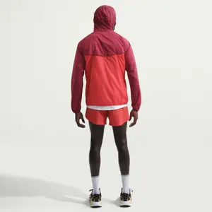 UV-skyddad träningsoverall Nike Stride image-1