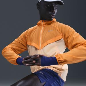 Chaqueta Nike Stride image-3