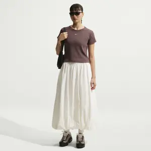 T-shirt da donna a coste Nike image-3