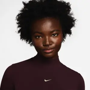Women's long sleeve T-shirt Nike Chill image-5