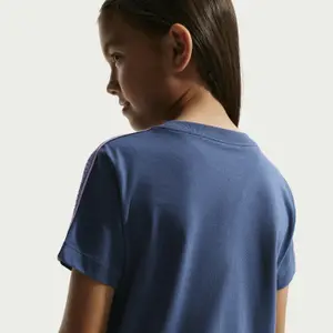 T-shirt in cotone morbido e leggero per bambini Nike image-4