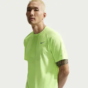 T-Shirt Nike Stride Dri-Fit image-3
