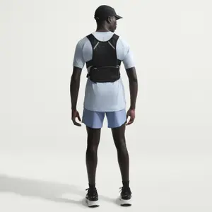 Tričko Nike Stride Dri-Fit image-1