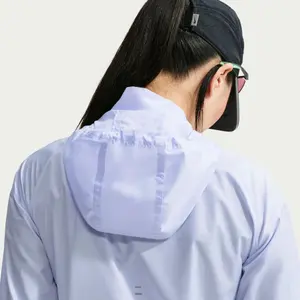 Women's hooded waterproof jacket Nike Tempo image-1