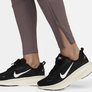 Pantalón de chándal mujer Nike Swift image-3