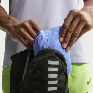 Coupe-vent Nike Impossibly Light image-6