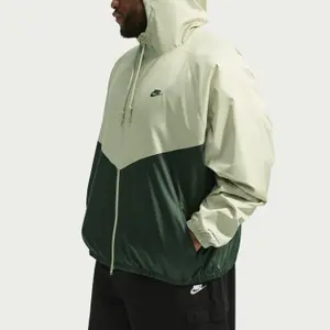 Gepolsterte Kapuzenjacke mit Reißverschluss Nike image-2