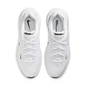 Baskets Nike Uplift SC image-6