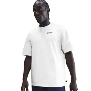 Chelsea T-shirt image-1