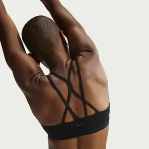 strapless Sports bra Nike Zenvy image-3