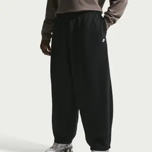 Pantaloni da jogging oversize Nike Club image-5