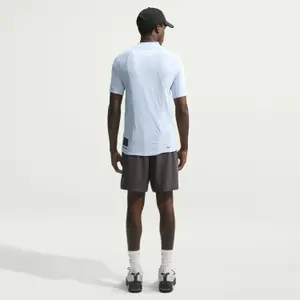 Kort Nike Tech image-2