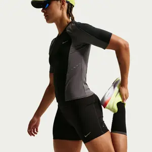 High-Waisted Fitted Shorts Women Nike Tempo image-4