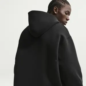 Kurtka z zamkiem błyskawicznym z kapturem Nike Tech image-3