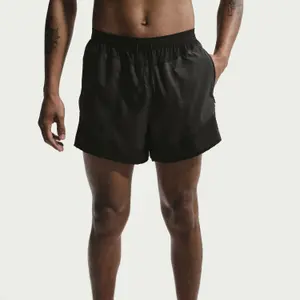 Shorts mit Unterziehhose Nike Stride Plus image-2