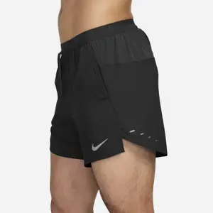 Pantalón corto tejidos Nike Stride Dri-Fit image-3