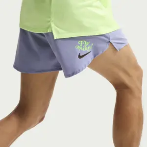 Kort Nike Fly STRIDE image-3